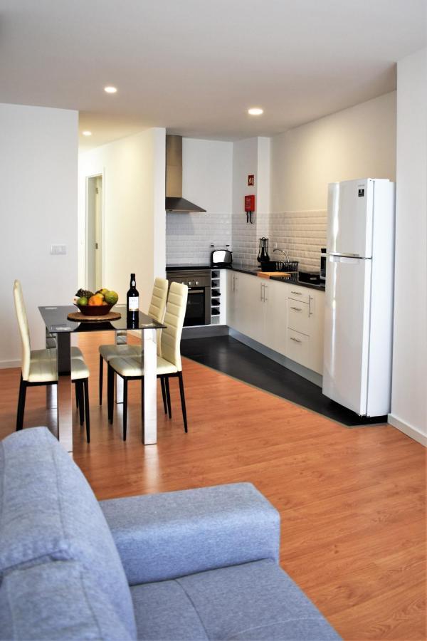 Sky Blue Apartment Πόντα Ντελγκάντα Εξωτερικό φωτογραφία