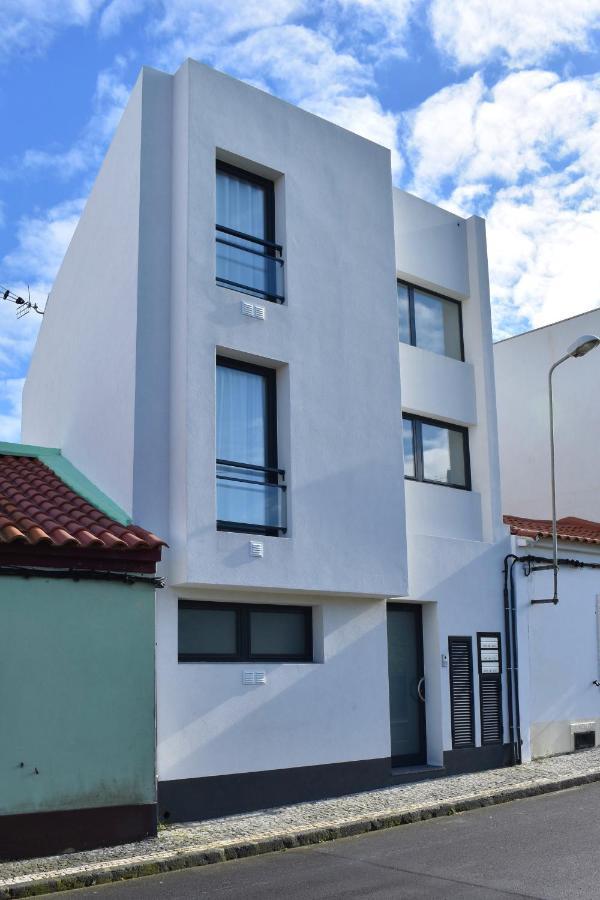 Sky Blue Apartment Πόντα Ντελγκάντα Εξωτερικό φωτογραφία